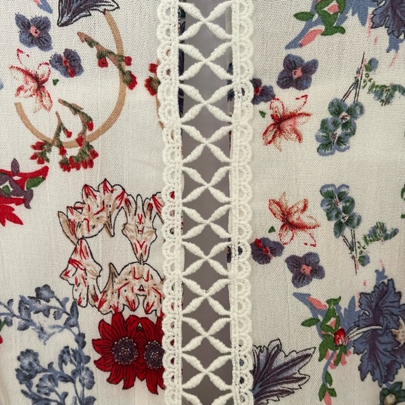 Aakaa Floral Print Dress - Picture 5 of 10